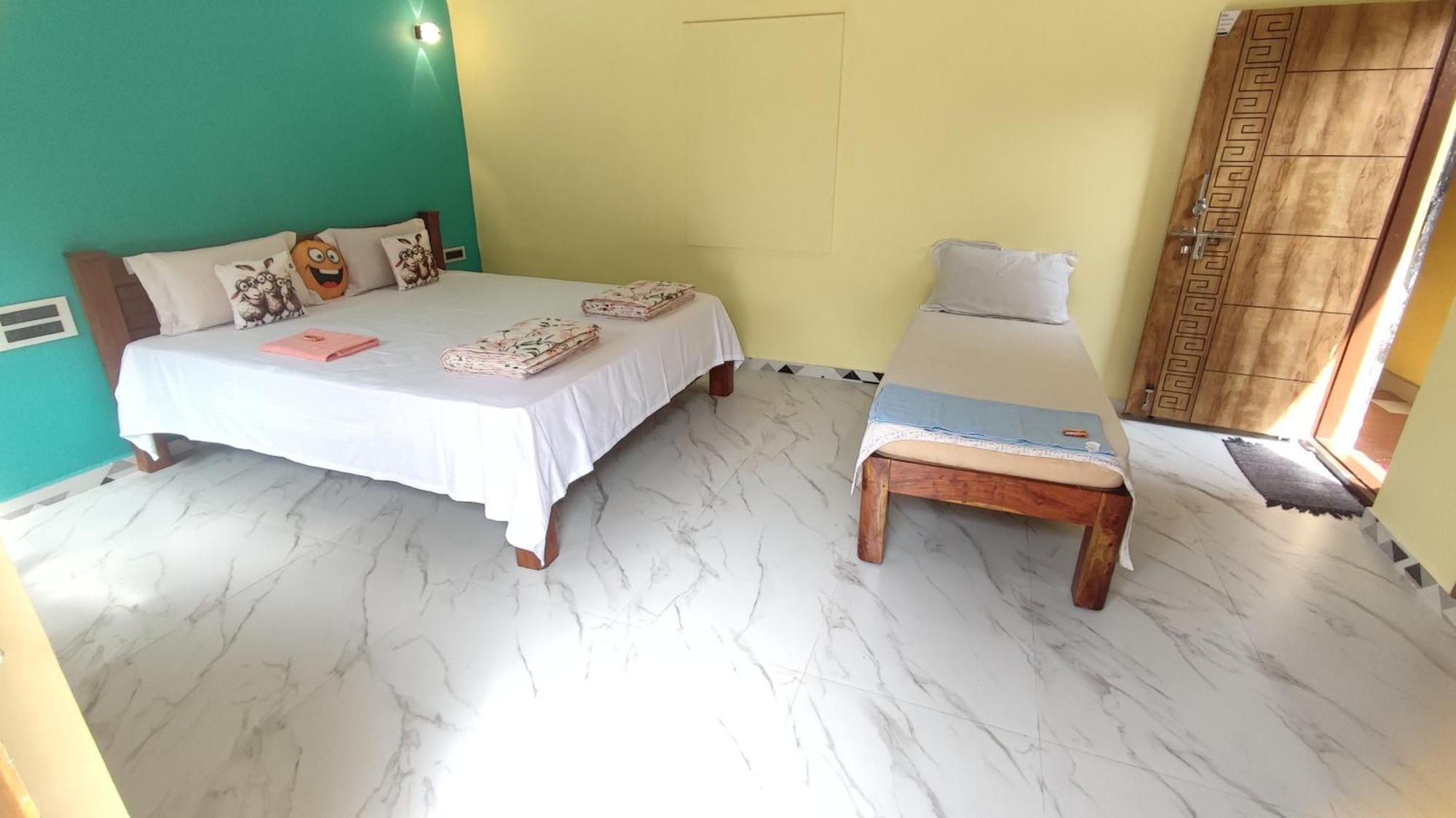 Vaibhav Home Stay Хампі Номер фото